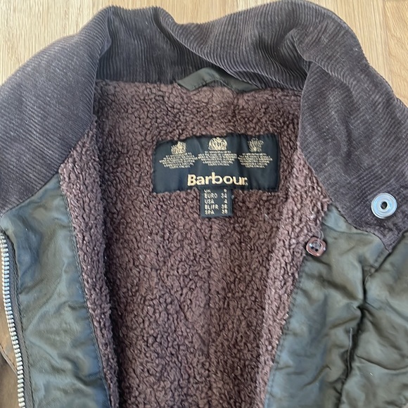 Barbour fleece lined wax jacket, size 4 - Picture 2 of 5